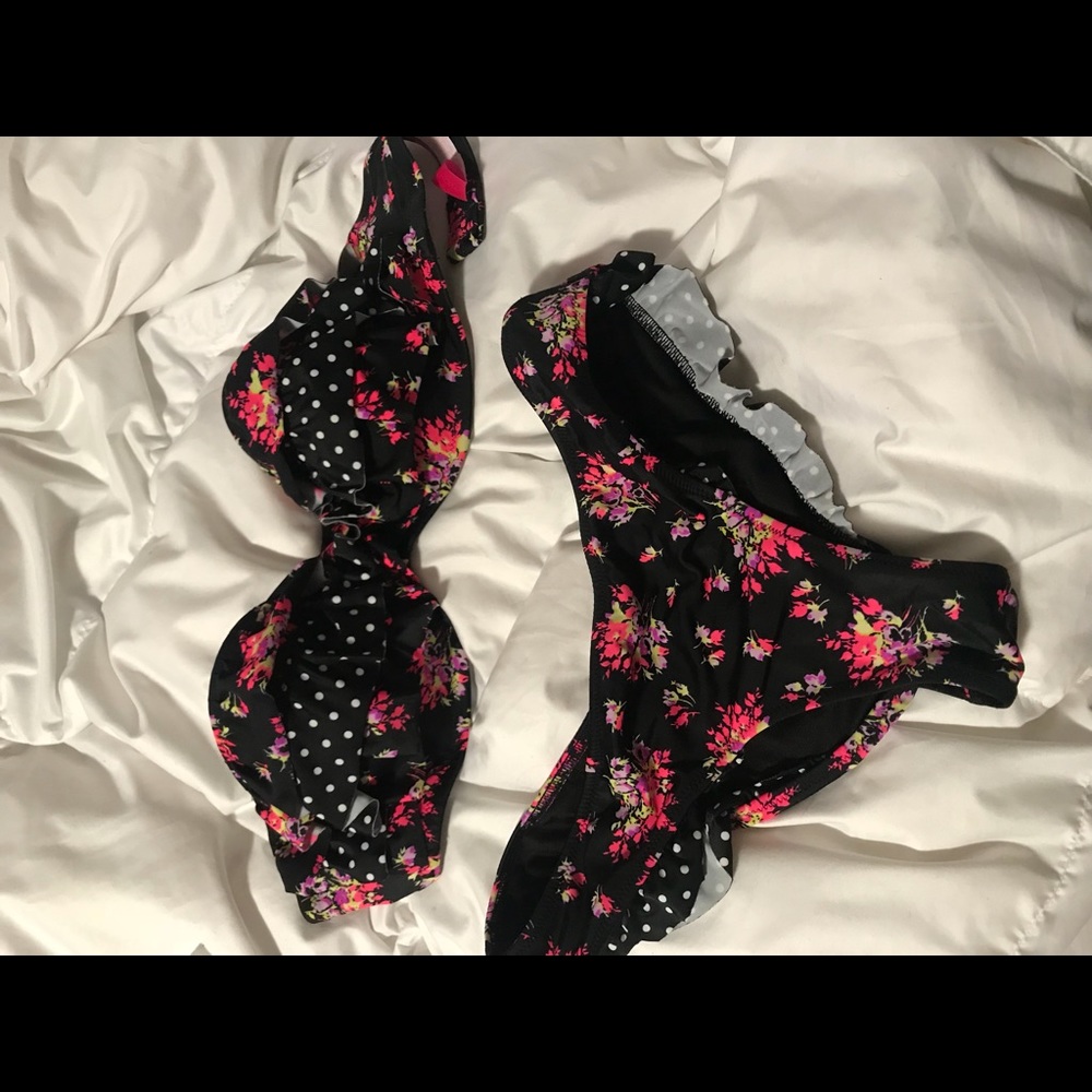 Victoria secret cheeky bikini